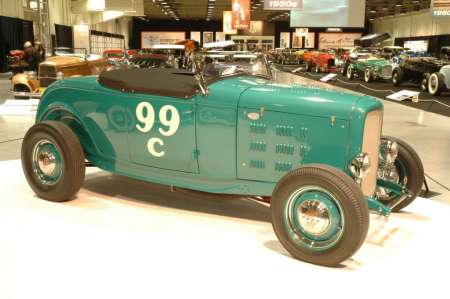 '32 at Grand National Roadster Show